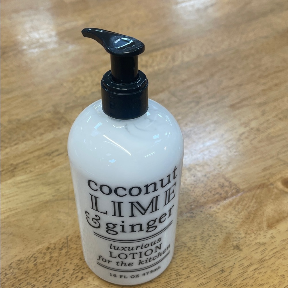 Greenwich Bay Trading Co. Coconut Lime & Ginger Lotion 16 oz